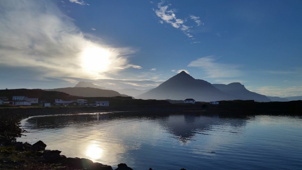 Mynd tekin á Djúpavogi.